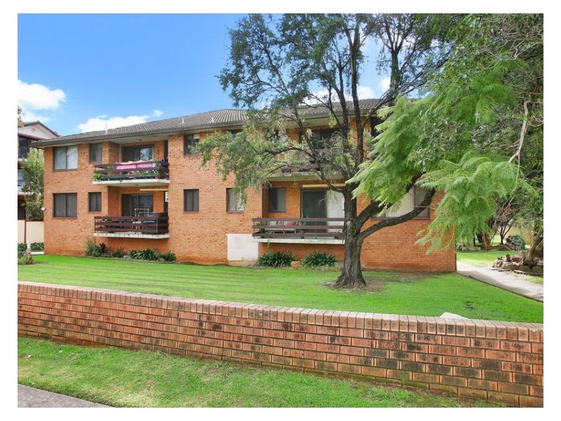 2/45-47 Calliope Street, Guildford NSW 2161