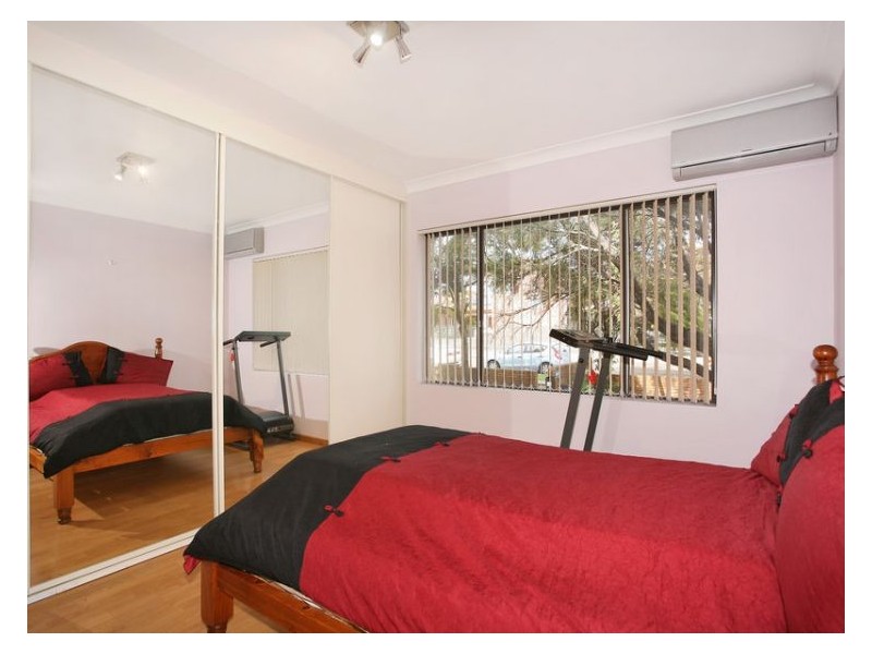 2/45-47 Calliope Street, Guildford NSW 2161