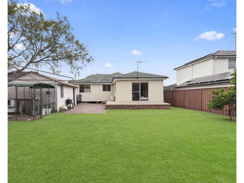 28 Irrigation Road, Merrylands NSW 2160