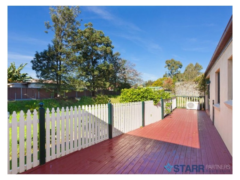 11/3 Budgeree Road, Toongabbie NSW 2146