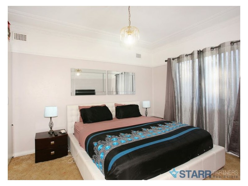 6 Clement Street, Guildford NSW 2161