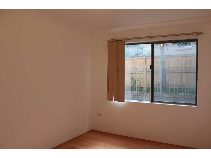 2/3 CROWN STREET, Granville NSW 2142