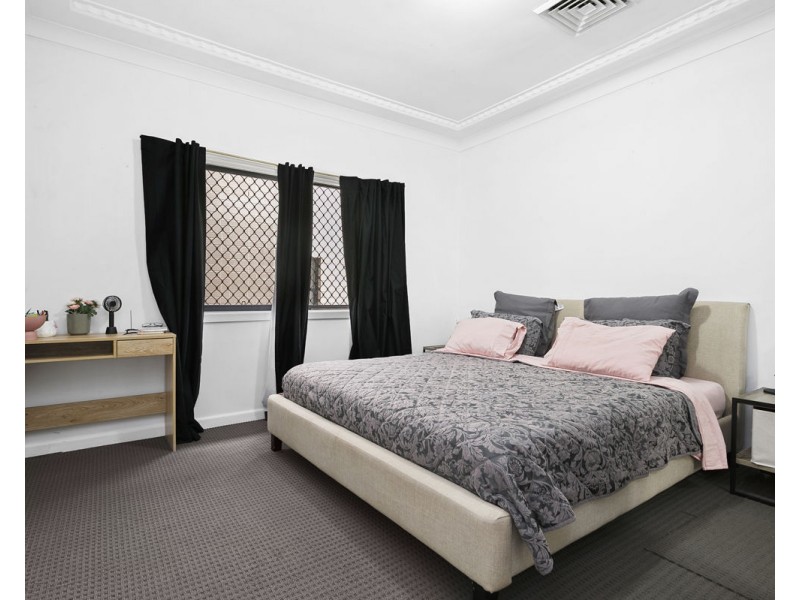 42 Cartwright Avenue, Merrylands NSW 2160