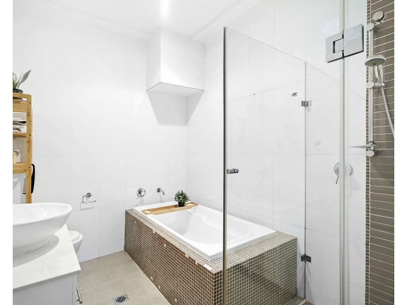 42 Cartwright Avenue, Merrylands NSW 2160