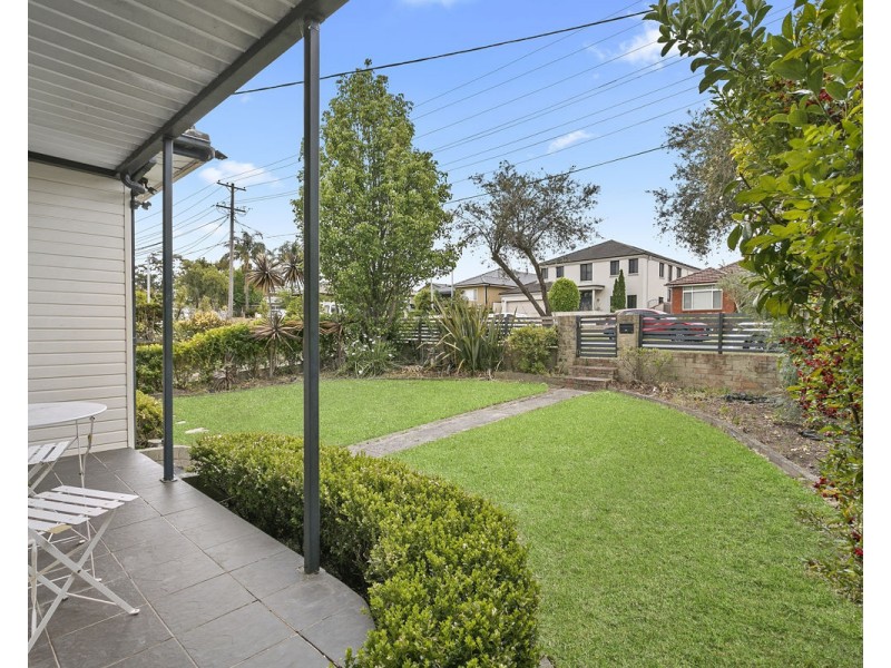 42 Cartwright Avenue, Merrylands NSW 2160
