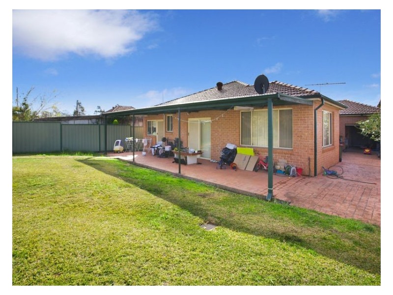 34 Albion Avenue, Merrylands NSW 2160