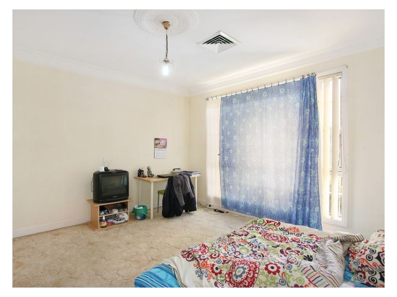34 Albion Avenue, Merrylands NSW 2160