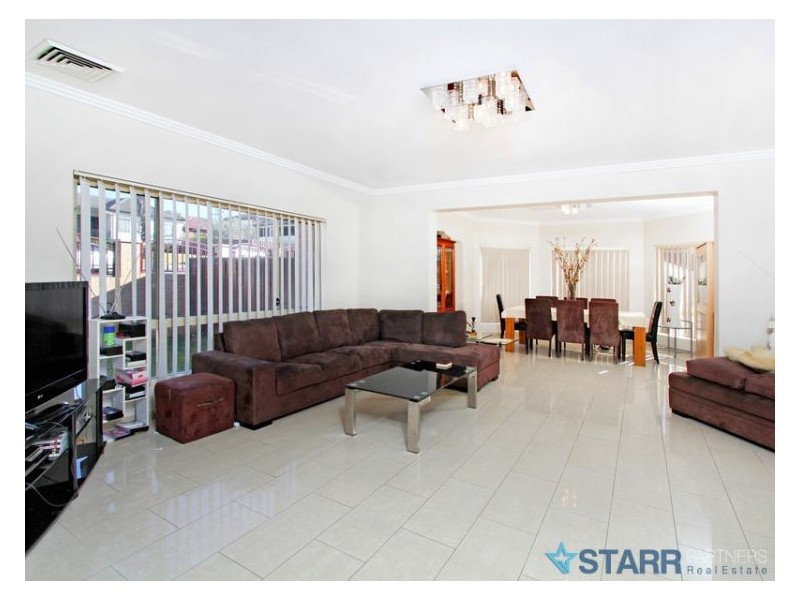 81 Gregory Street, Greystanes NSW 2145