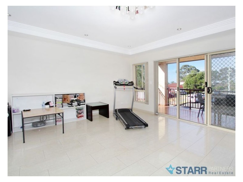 81 Gregory Street, Greystanes NSW 2145