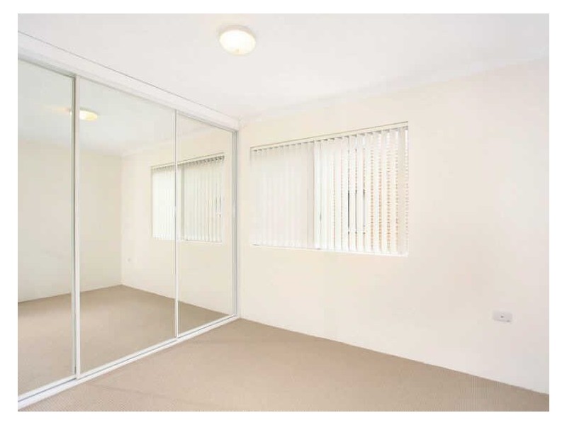 4/30  BIRMINGHAM STREET, Merrylands NSW 2160