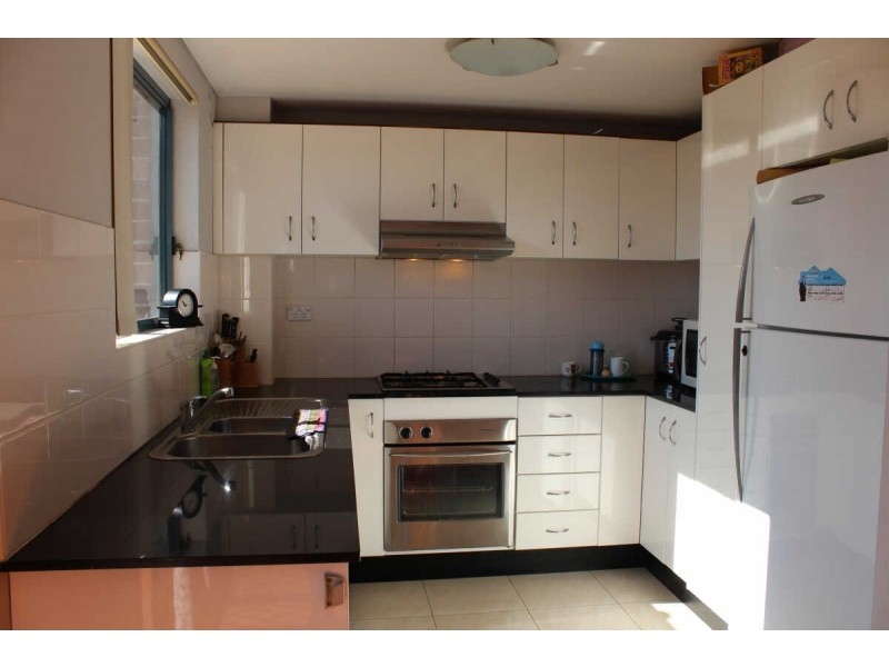 8/58  LANSDOWNE STREET, Merrylands NSW 2160