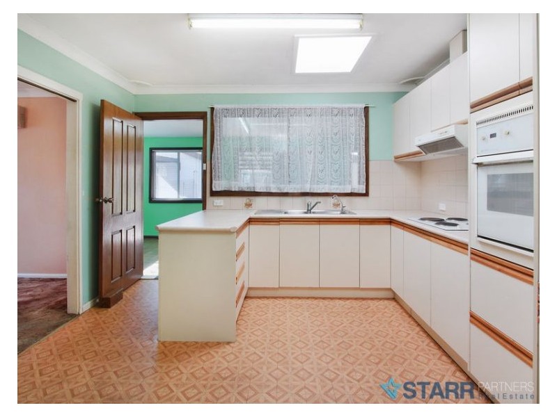 10 Crawford Street, Old Guildford NSW 2161