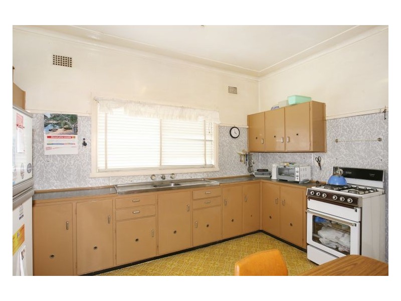 54 Tamplin Road, Guildford NSW 2161