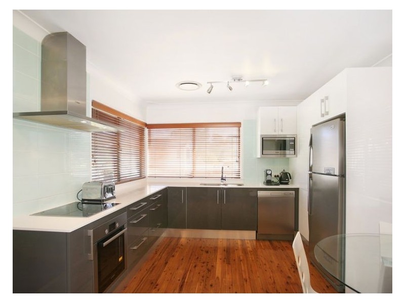 15 Dahlia Street, Greystanes NSW 2145