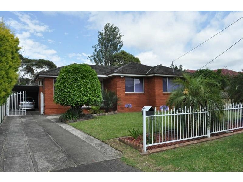 32 SHANNON AVENUE, Merrylands NSW 2160