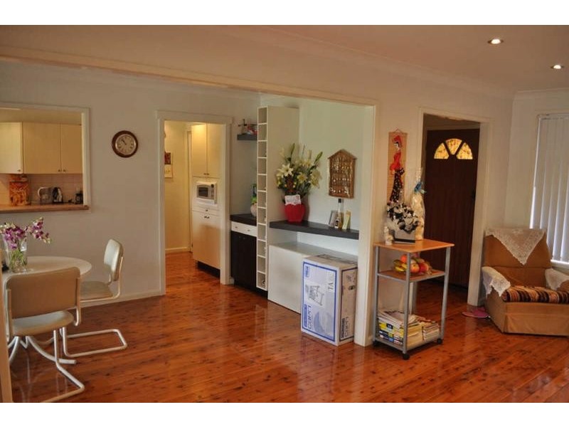 32 SHANNON AVENUE, Merrylands NSW 2160