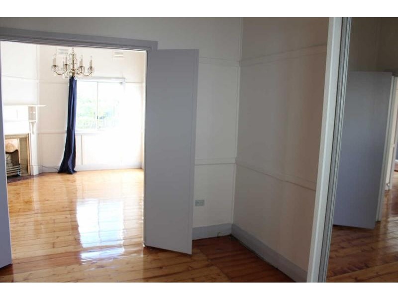 99 WOODVILLE ROAD, Granville NSW 2142