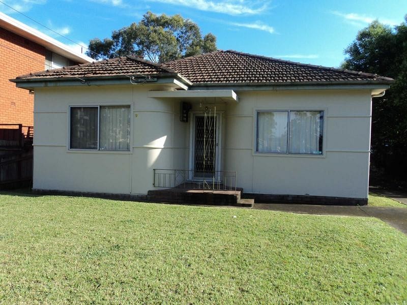 02/61 NEWMAN STREET, Merrylands NSW 2160