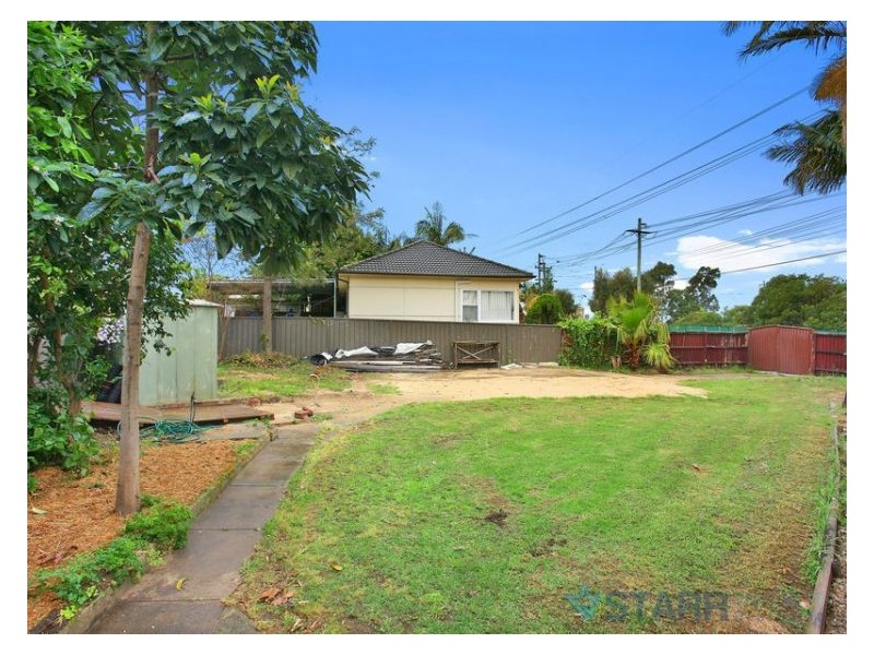 1 Oswald Street, Guildford NSW 2161