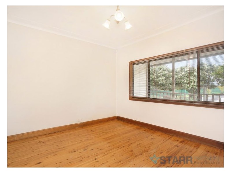 1 Oswald Street, Guildford NSW 2161