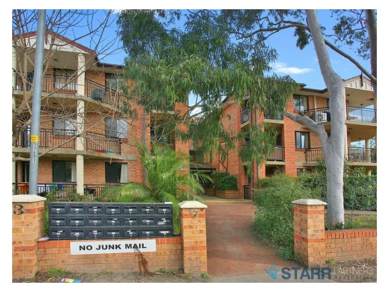 16/3-7 Addlestone Road, Merrylands NSW 2160
