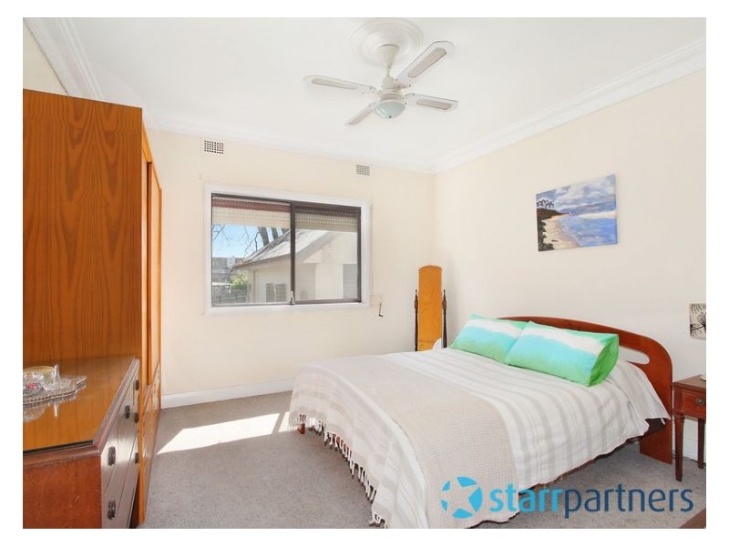 33 Smythe Street, Merrylands NSW 2160