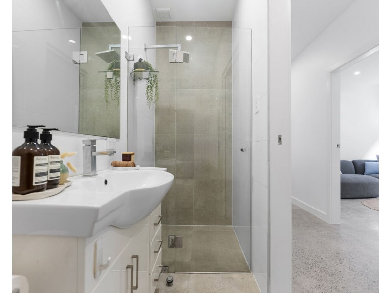 124 Robertson Street, Guildford NSW 2161