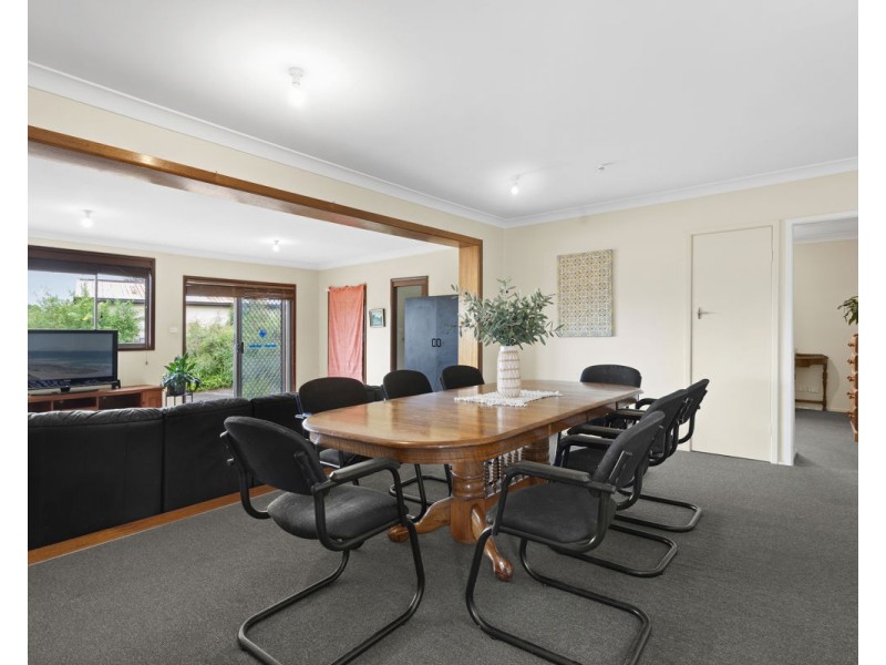 12 Paul Crescent, South Wentworthville NSW 2145