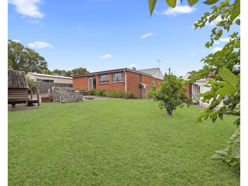 12 Paul Crescent, South Wentworthville NSW 2145