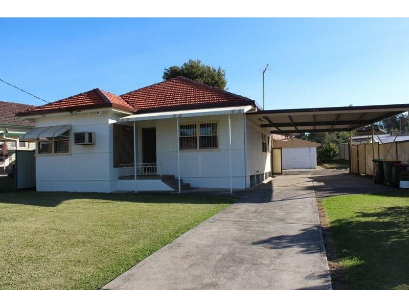 182 ROBERTSON STREET, Guildford NSW 2161