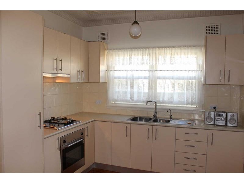 182 ROBERTSON STREET, Guildford NSW 2161