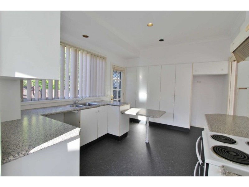 534A WOODVILLE ROAD, Guildford NSW 2161