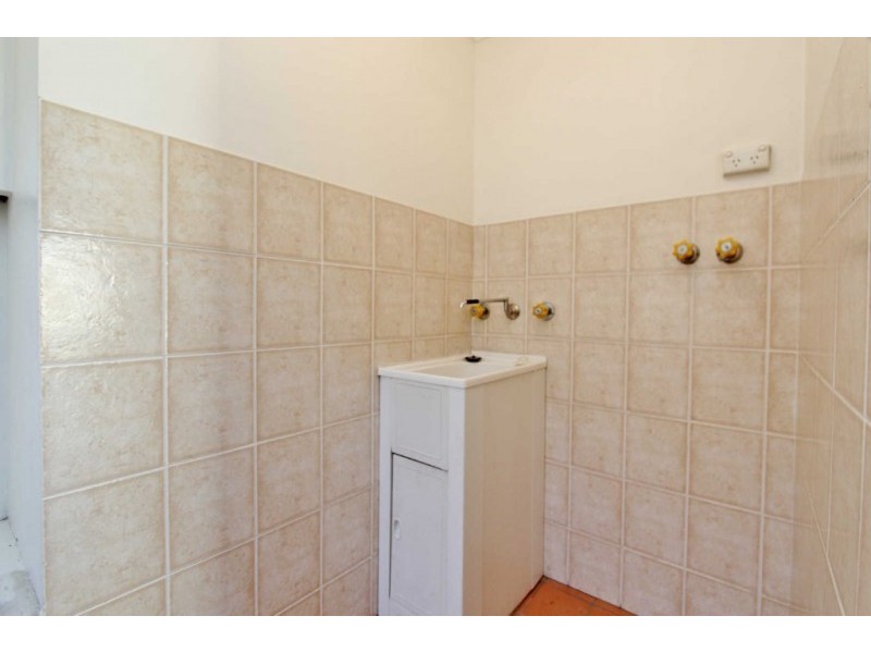 534A WOODVILLE ROAD, Guildford NSW 2161