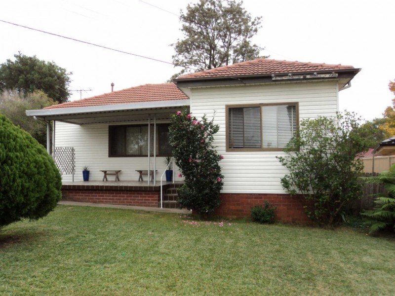 19 DAN STREET, Merrylands NSW 2160