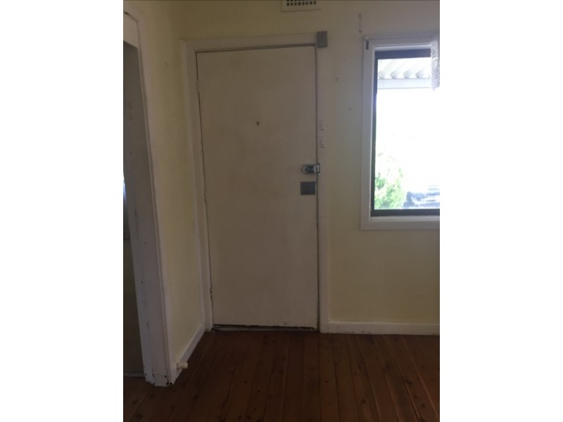 19 DAN STREET, Merrylands NSW 2160