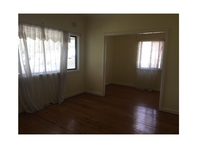 19 DAN STREET, Merrylands NSW 2160