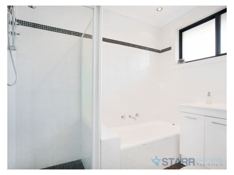 10 Damien Avenue, Greystanes NSW 2145