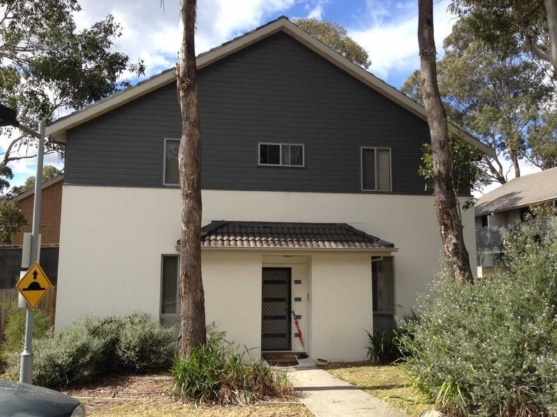 39/100 KENYONS ROAD, Merrylands NSW 2160