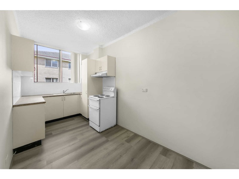 05/21 Cambridge Street, Merrylands NSW 2160