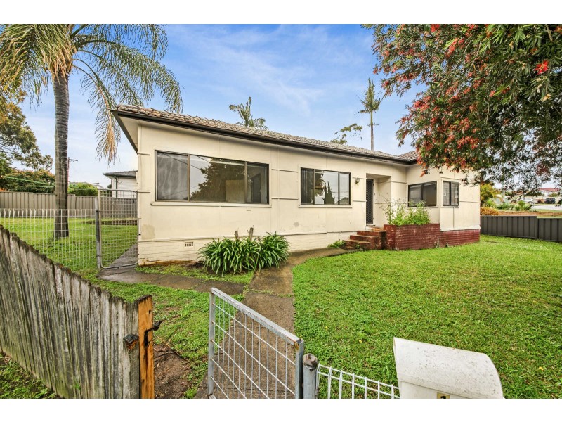 01 Lena Place, Merrylands NSW 2160