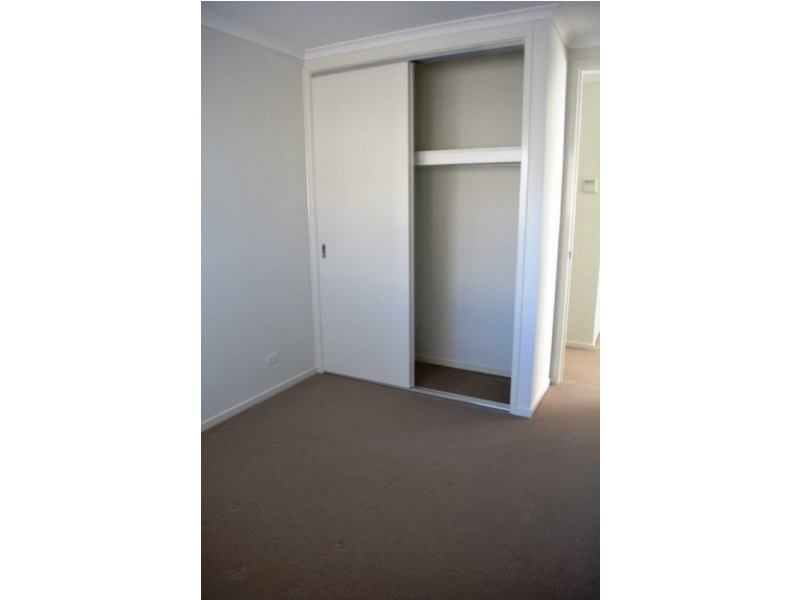 27 DARUGA AVENUE, Pemulwuy NSW 2145