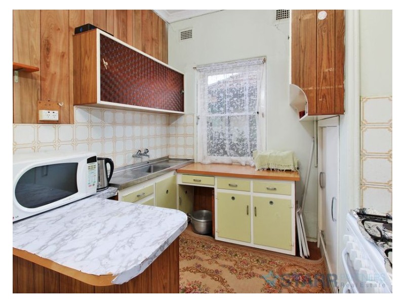 44 Locksley Avenue, Merrylands NSW 2160