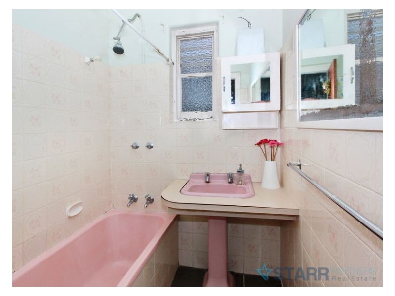 44 Locksley Avenue, Merrylands NSW 2160