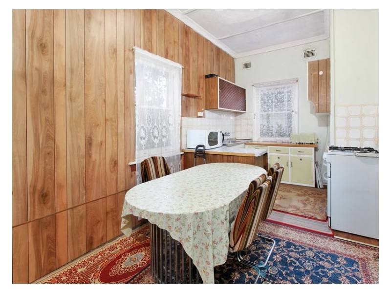 44 Locksley Avenue, Merrylands NSW 2160