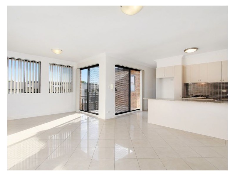 6/7 Talbot Road, Guildford NSW 2161