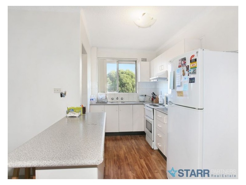 8/52 Sheffield Street, Merrylands NSW 2160