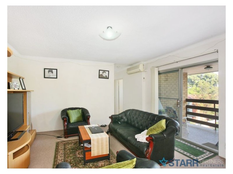 8/52 Sheffield Street, Merrylands NSW 2160