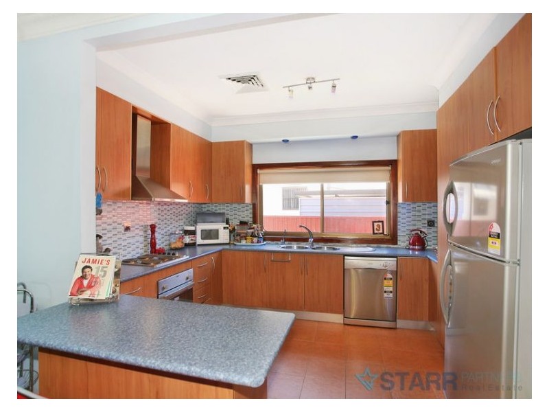 12 McCredie Road, Guildford NSW 2161