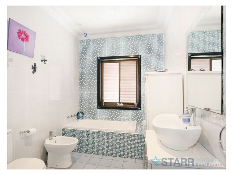 12 McCredie Road, Guildford NSW 2161