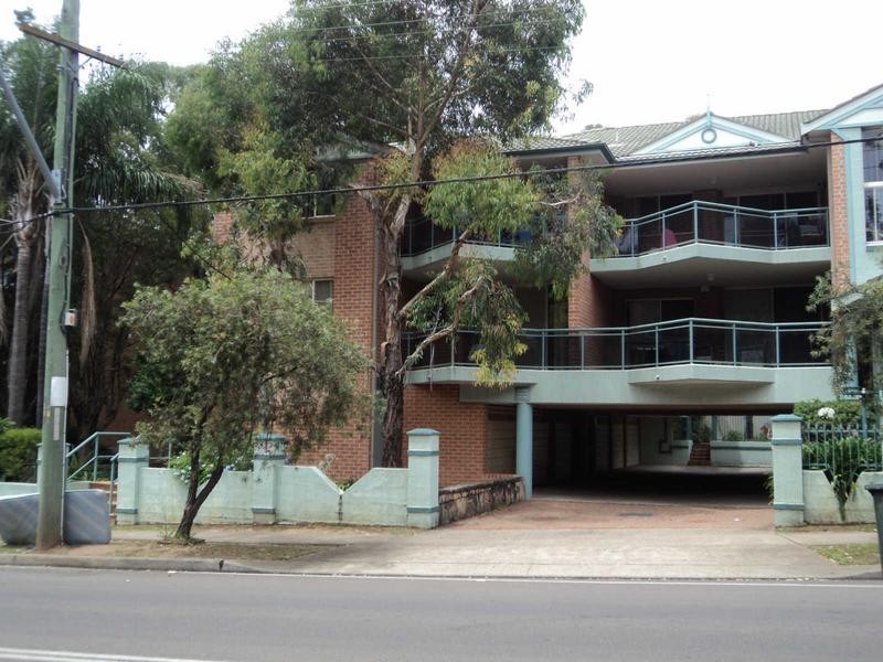 01/64 FULLAGAR ROAD, Wentworthville NSW 2145